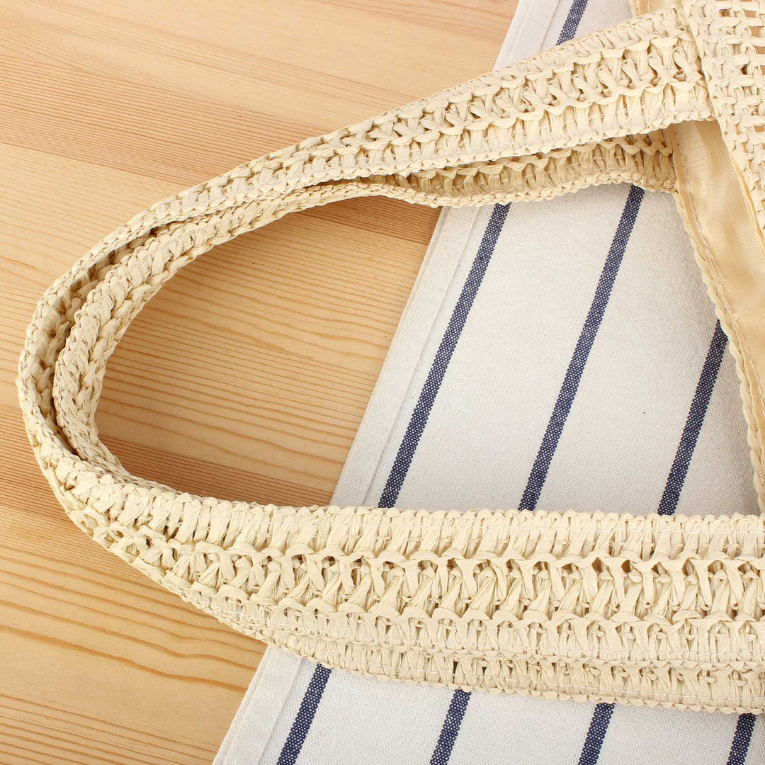 Handbag Made from Handcrafted Natural Material with Minimalist Aesthetic Bowlift