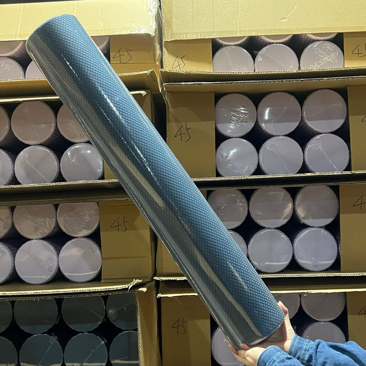 Massage roll with dotted surface Bowlift