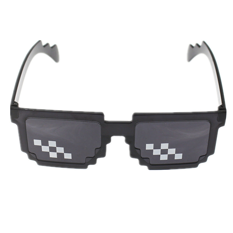 Ladies Retro Sunglasses in Stylish Pixel Design Bowlift
