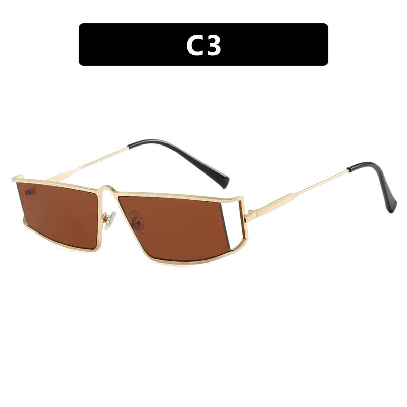 Ladies trendy sunglasses in a futuristic design with square lenses Bowlift