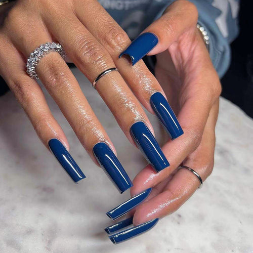 Artful Stiletto Artificial Nails Bowlift