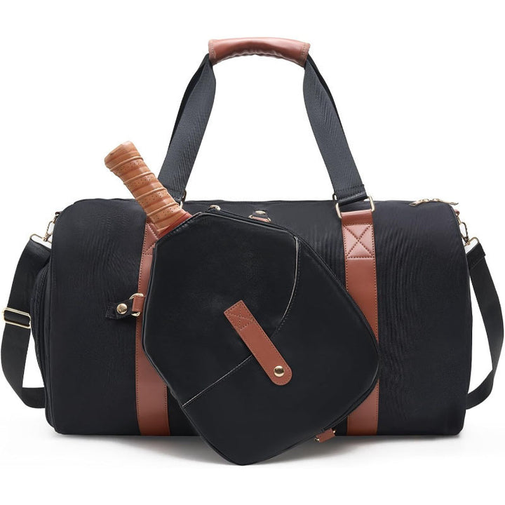 Elegant sports and travel bag with integrated accessory compartment Bowlift