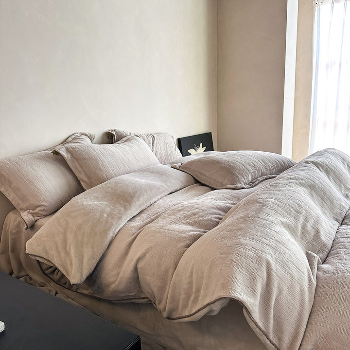 Plush Textured Reversible Duvet Cover Set with Quilted Finish