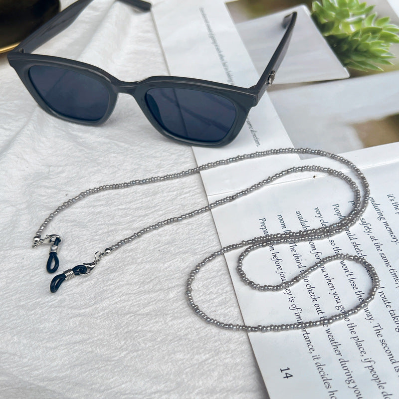 Beaded Eyewear Retainer Chain Bowlift