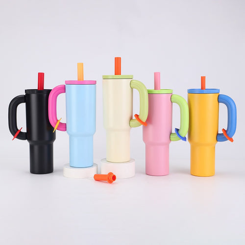 Ladies stylish insulated cup with straw Bowlift