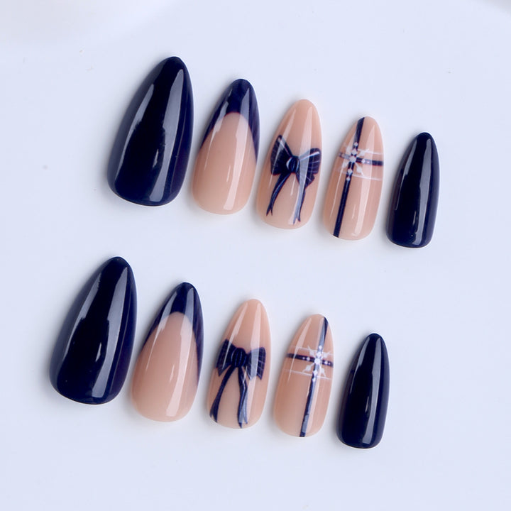 Artificial nails with elegant bow and geometric design Bowlift