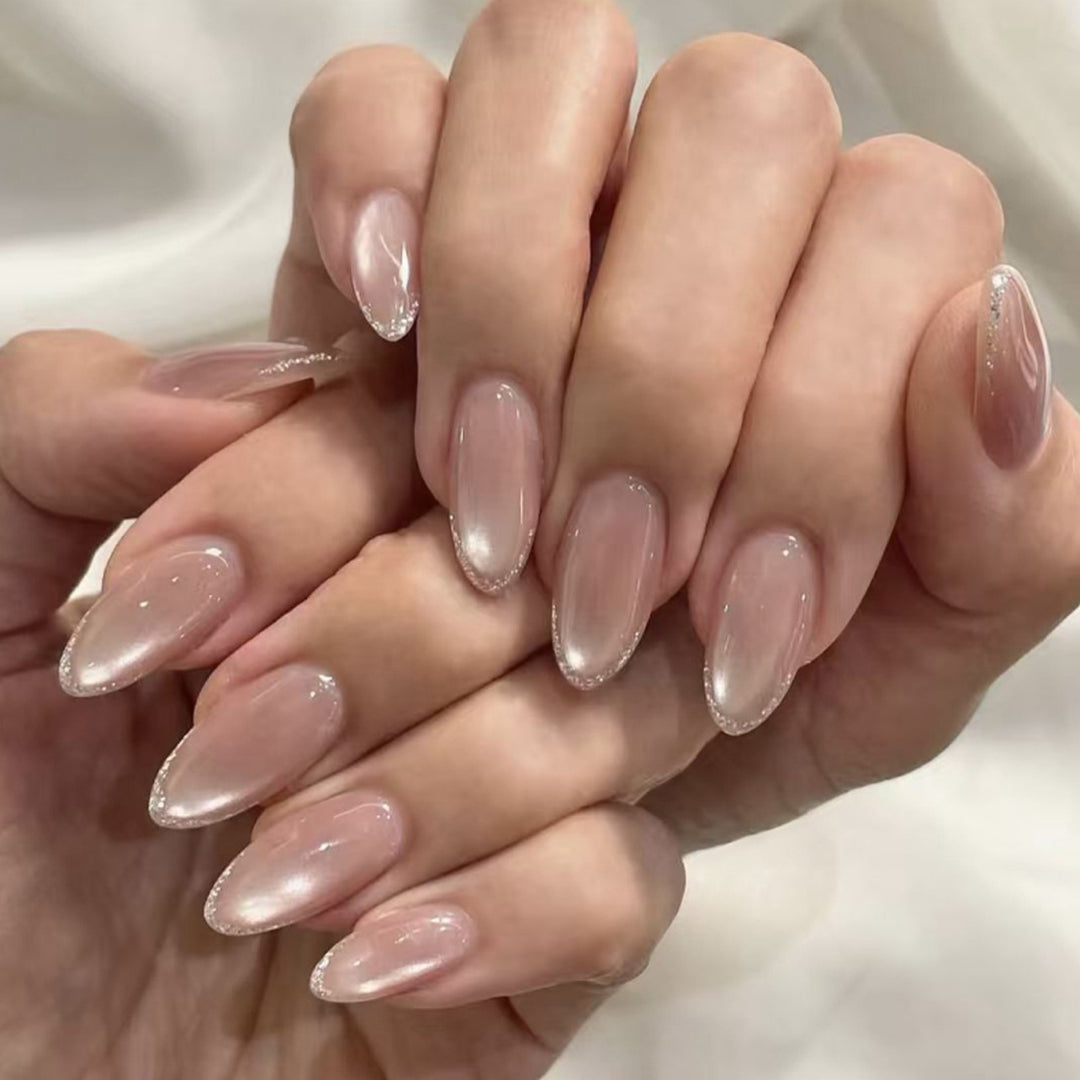 Artful stiletto nails with elegant ombre pattern Bowlift