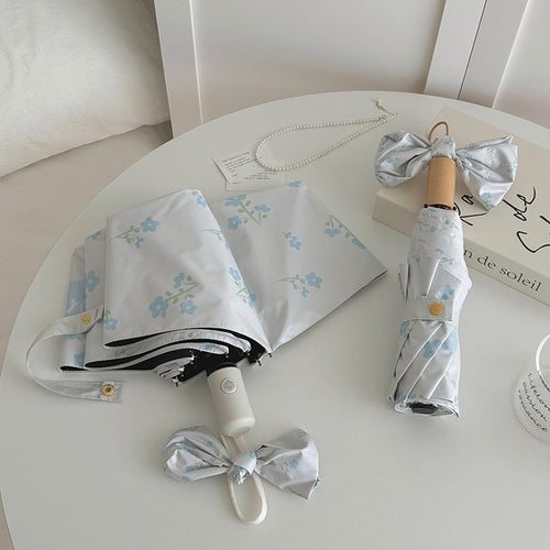 Women's Folding Umbrella with Stylish Floral Design Bowlift