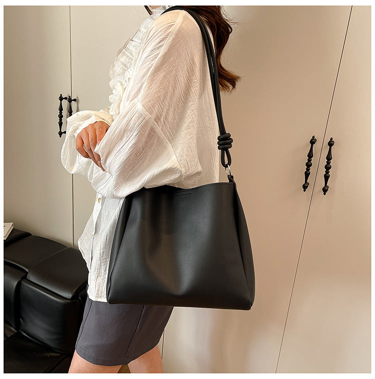 Minimalist Faux Leather Hobo Bag Bowlift