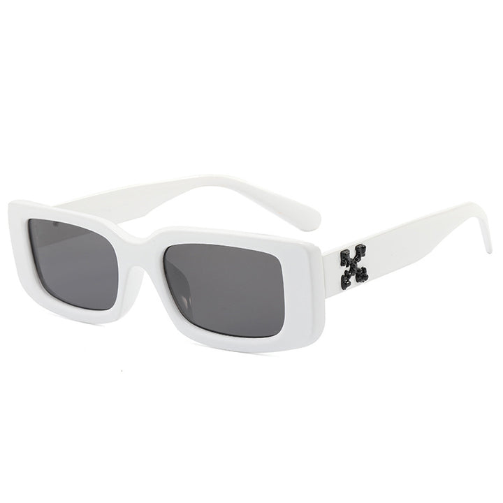 Women's Fashion Sunglasses with Distinctive Design Bowlift