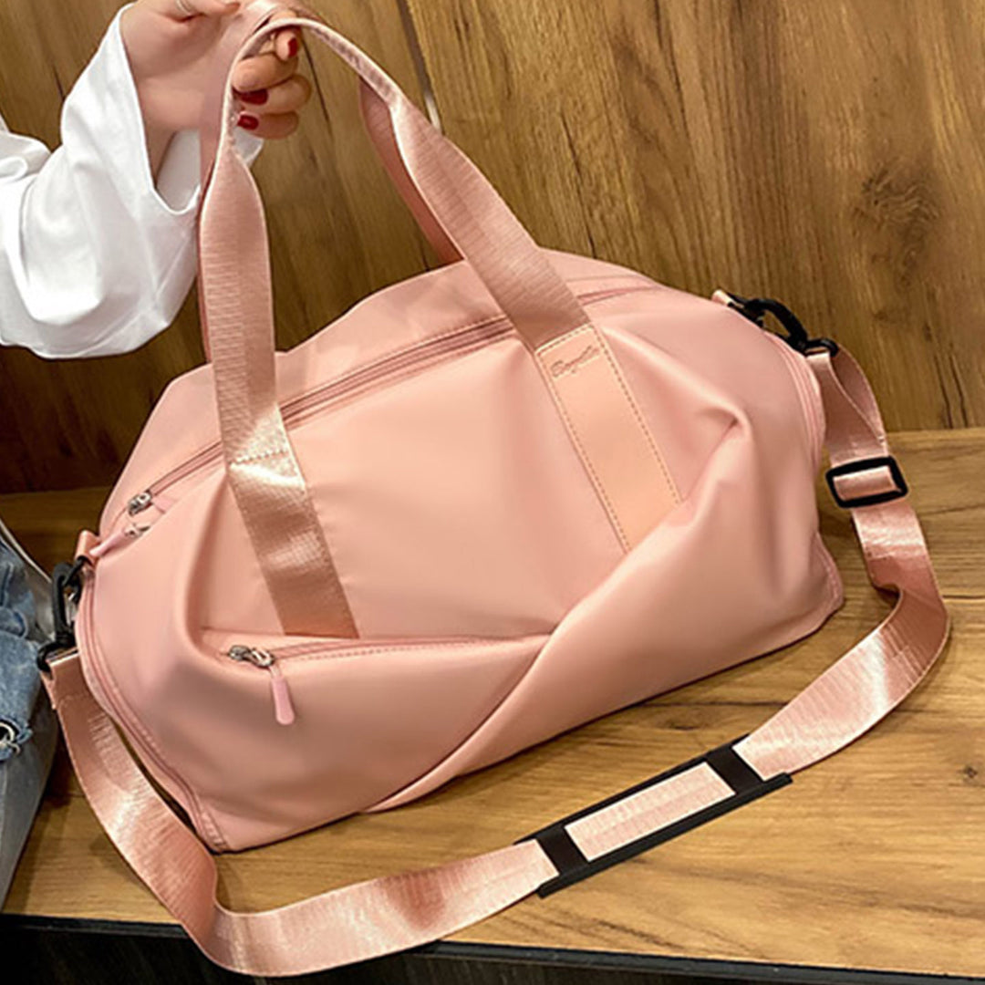 Modern sports and travel bag Bowlift