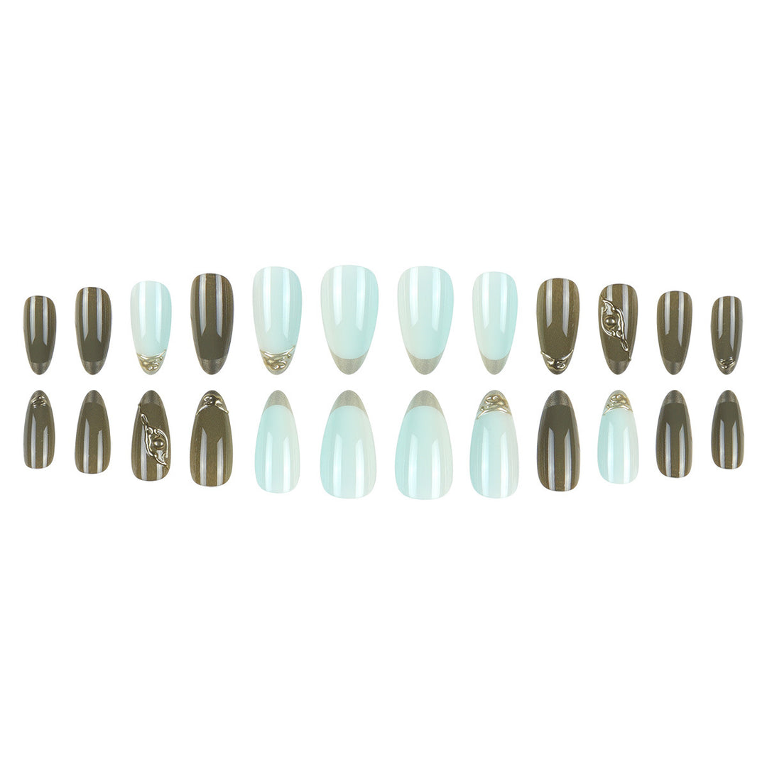 Elegant Stiletto Press-On Nails with Gold Accents Bowlift