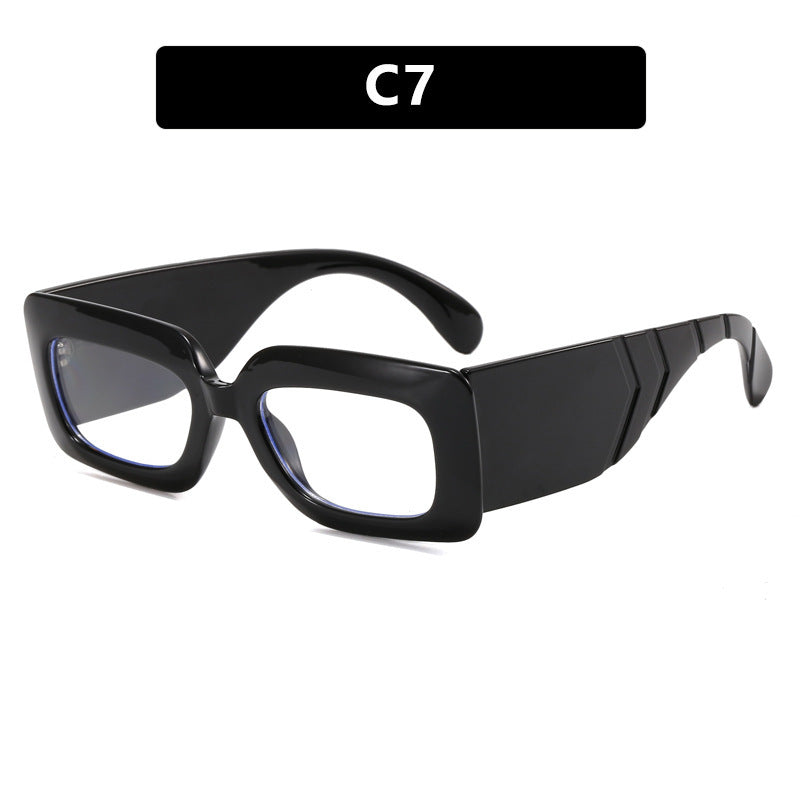 Women oversized sunglasses in fashionable snake leather look Bowlift