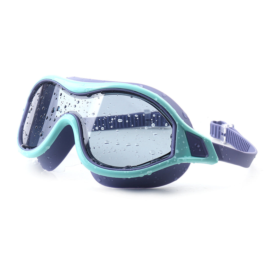 Powerful swim mask with wide lenses and anti-fog coating Bowlift
