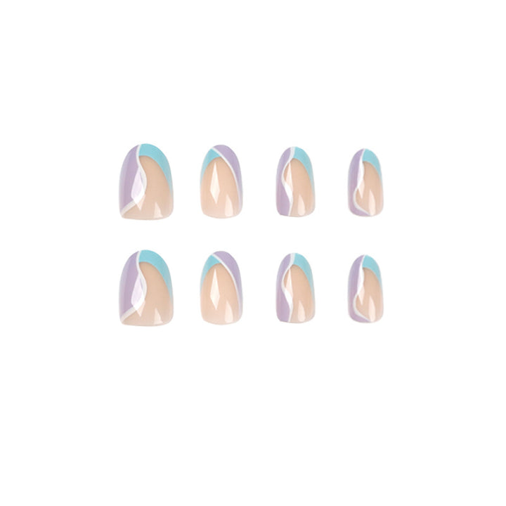 Artful Nail Art with Elegant Design Bowlift
