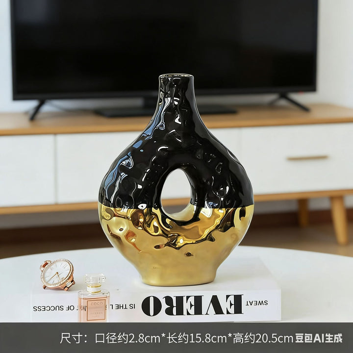 Decorative ceramic vase Bowlift