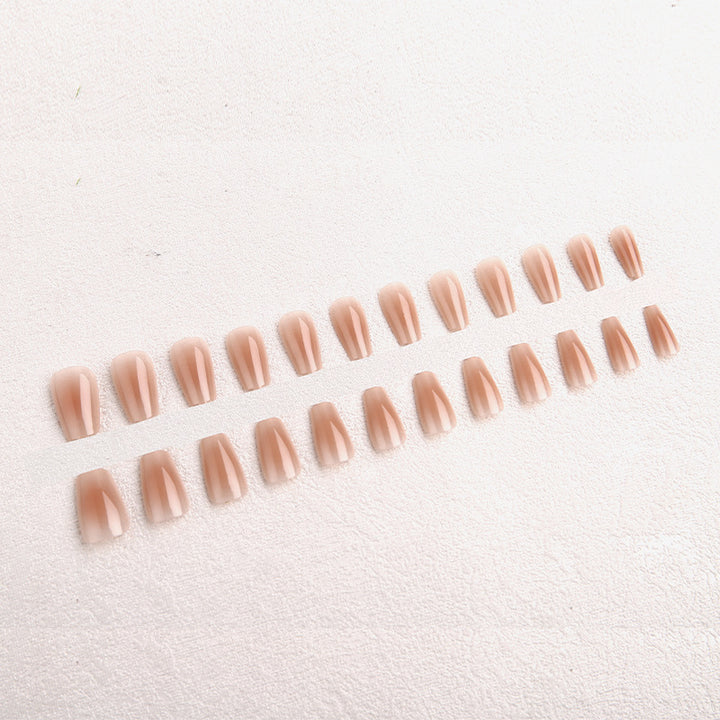 Artificial nails with natural finish Bowlift