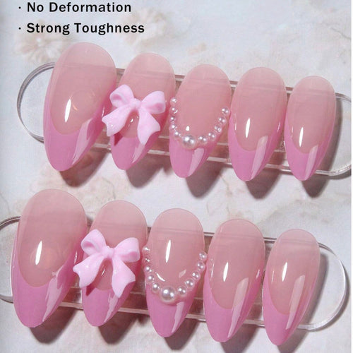 Nail tips with playful flower design Bowlift