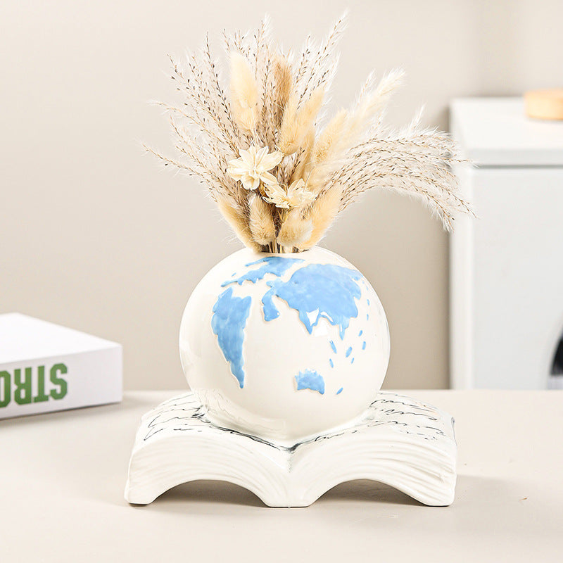 Elegant Ceramic Globe Bank Bowlift