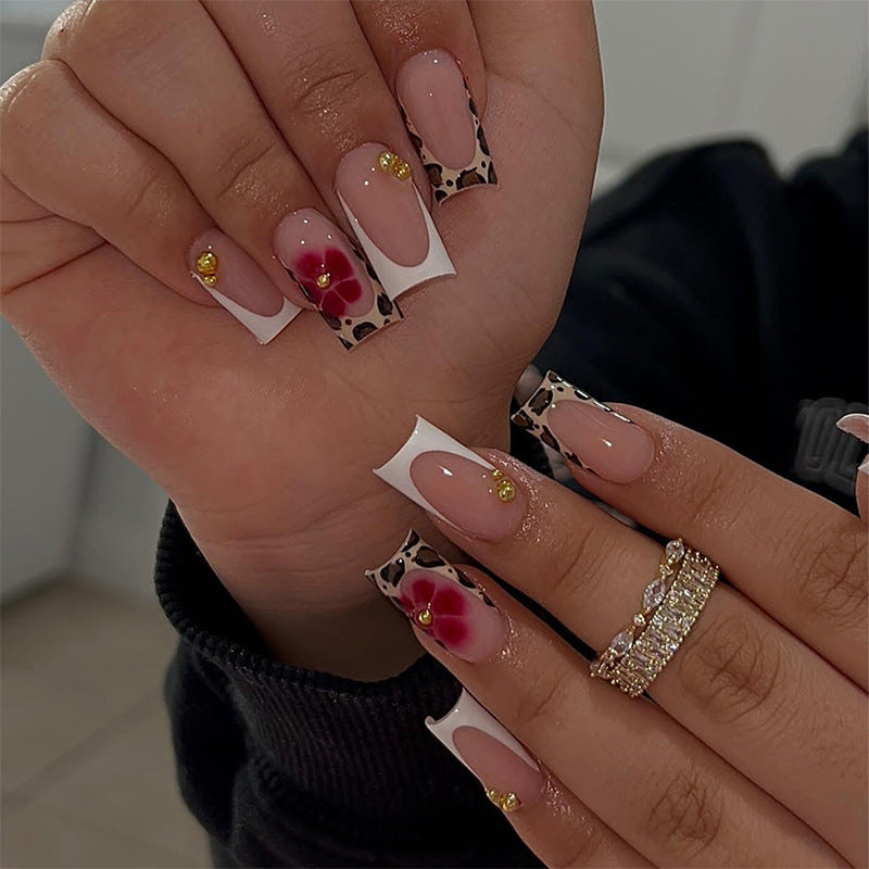 Acrylic Nail Set with Modern Floral and Leopard Designs Bowlift