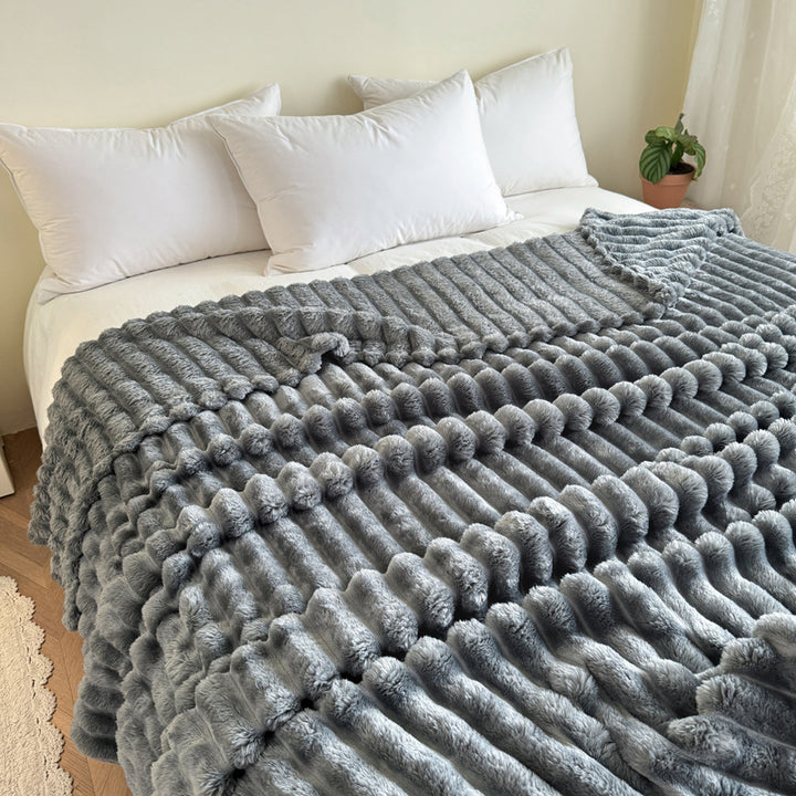 Women's Oversized Snuggle Blanket with Haptic Bowlift