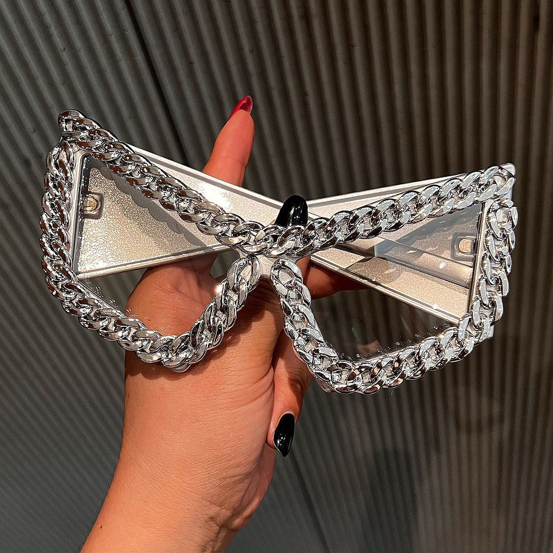 Women's sunglasses with striking cat-eye design from Bowlift
