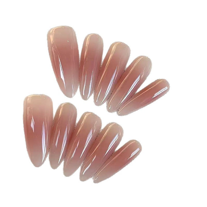 Elegant artificial nails in modern stiletto style Bowlift