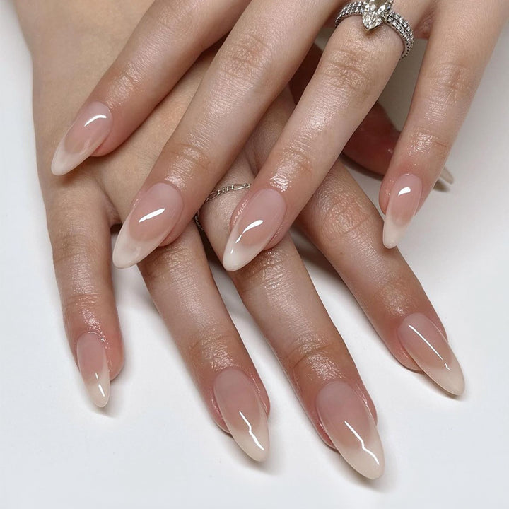 Elegant Stiletto Nail Art Bowlift