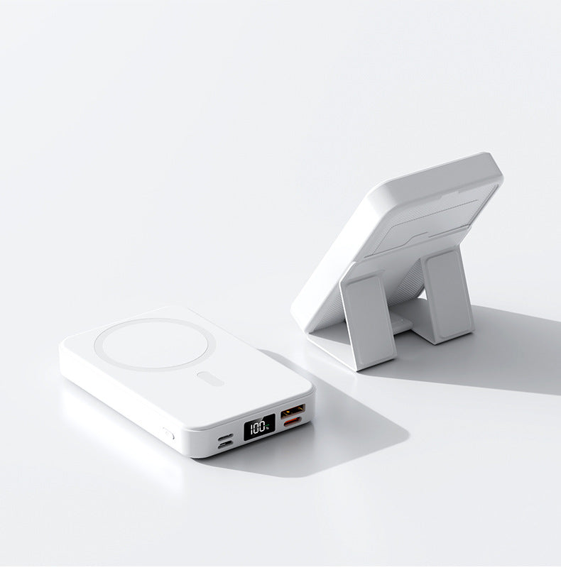 Portable Magsafe Powerbank with Integrated Fast Charging Function Bowlift