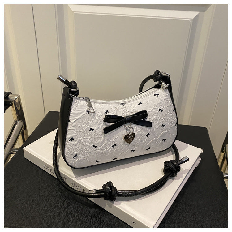 Charming Bow Detail Quilted Handbag Bowlift