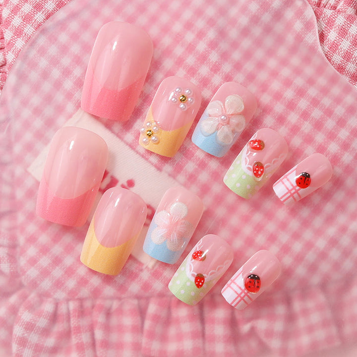 Floral Press-On Nail Art Set Bowlift