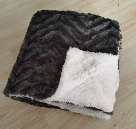 Women's Cozy Blanket Bowlift