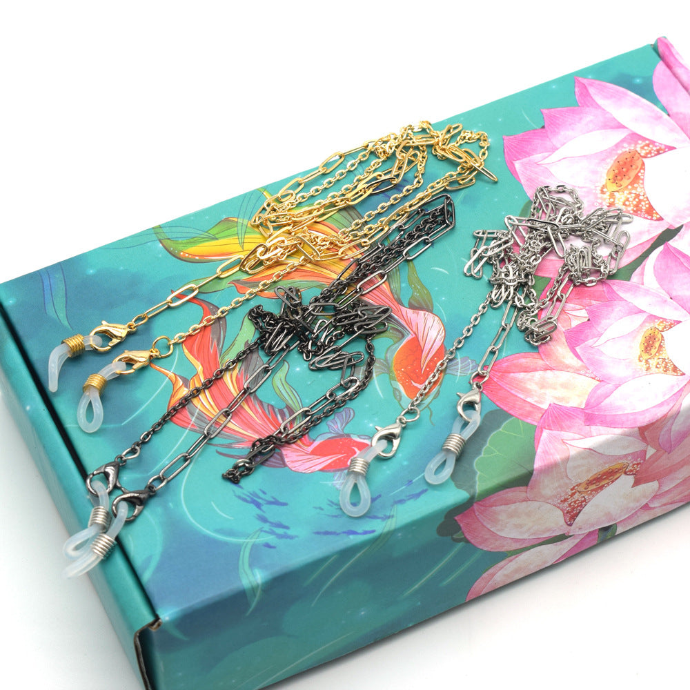 Fashion-Forward Metal Eyewear Chain Bowlift