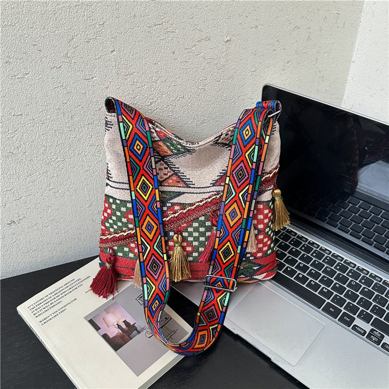 WoBohemian Style Embroidered Shoulder Bag Bowlift