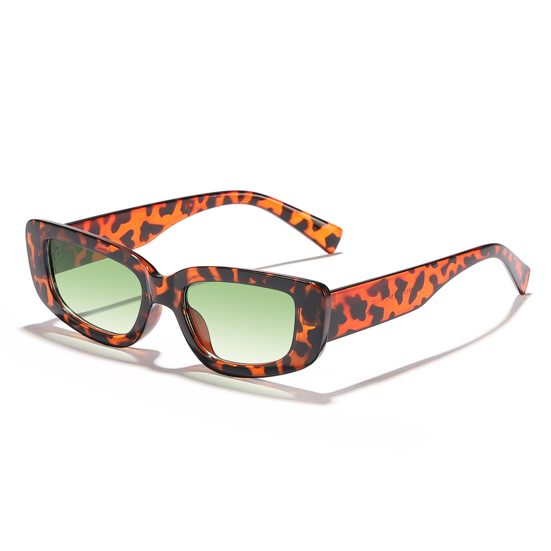 Ladies fashionable Cat-Eye sunglasses with wide plastic frame and UV protection Bowlift