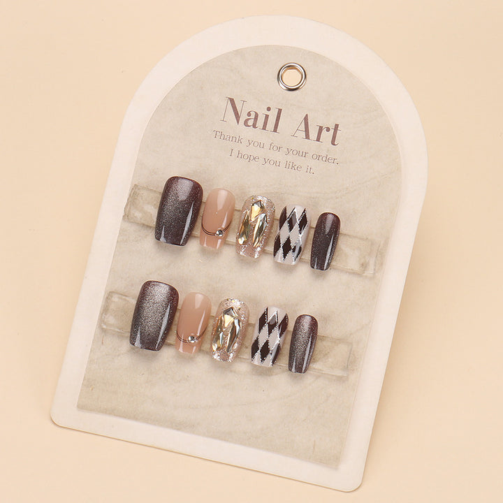 Glamorous Press-On Nail Set with Decorative Gemstone Accents Bowlift