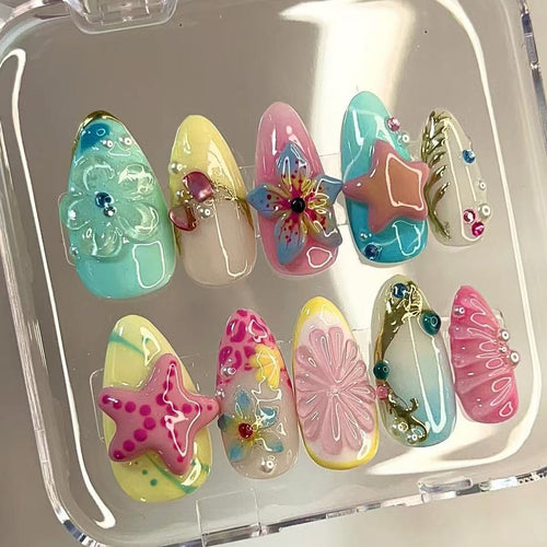 Colorful artificial nails with rhinestones Bowlift