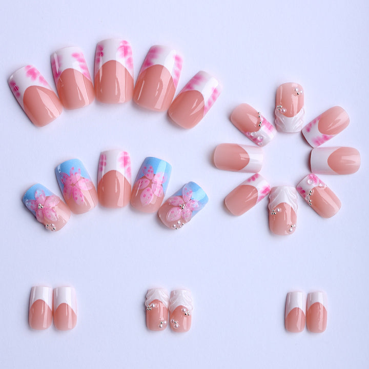 Artificial nails with floral 3D applications and detailed decorations Bowlift
