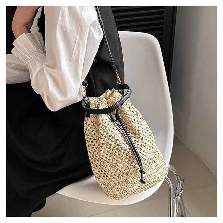 Handbag with Innovative Structure Bowlift