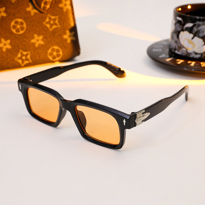 Ladies elegant rectangular sunglasses with special frame Bowlift