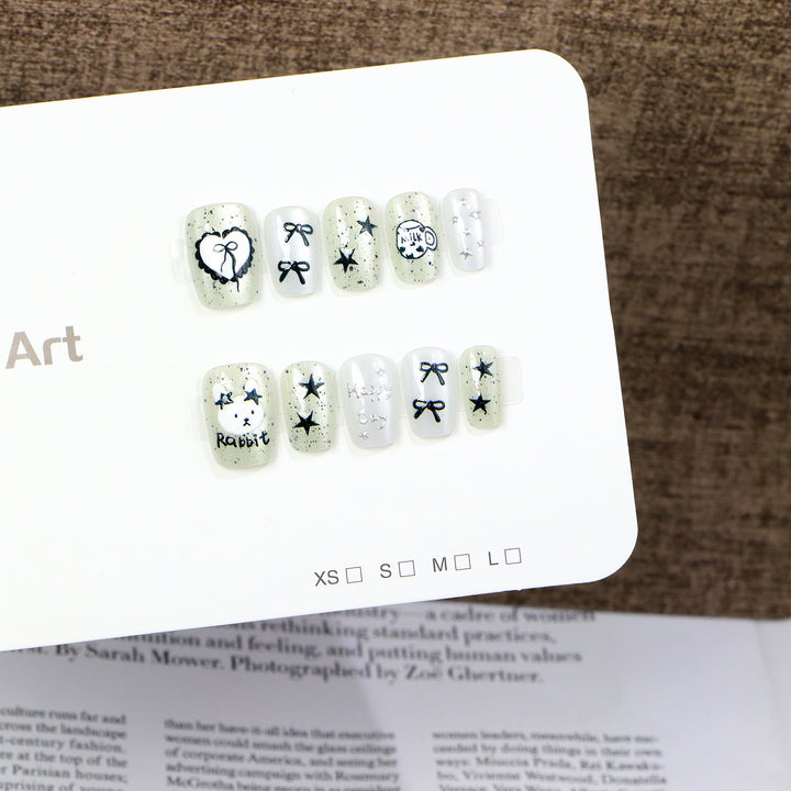 Whimsical Themed Press-On Nail Art Set Bowlift