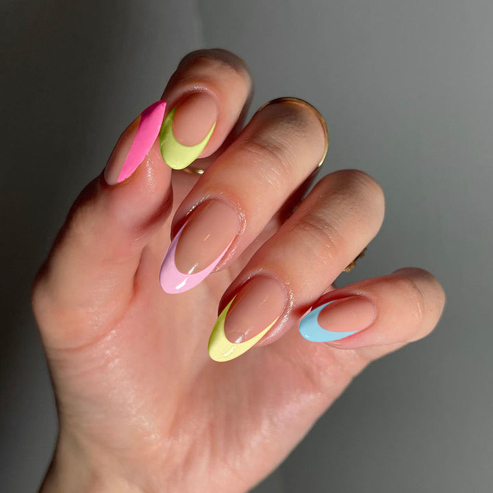 Artificial nail set in modern gradient design Bowlift