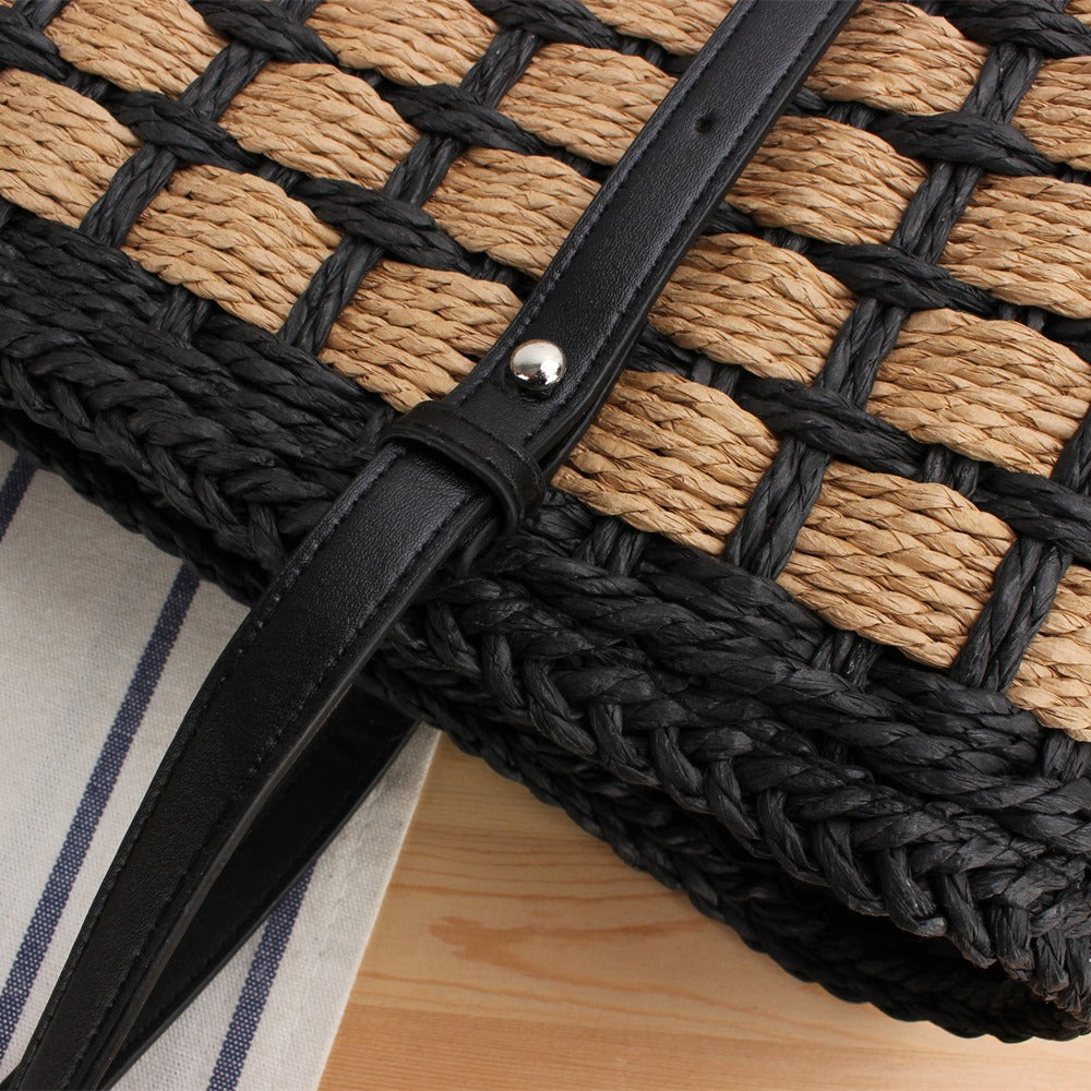 Elegant Straw Bag with Chic Design Bowlift