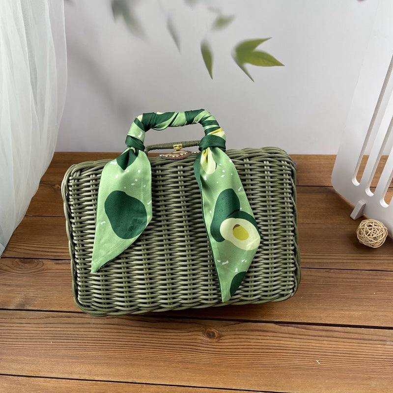 Decorative Woven Handbag Bowlift