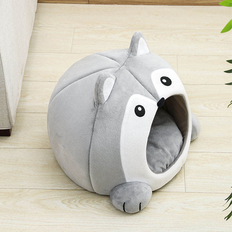 Cozy Animal-Themed Dog Bed