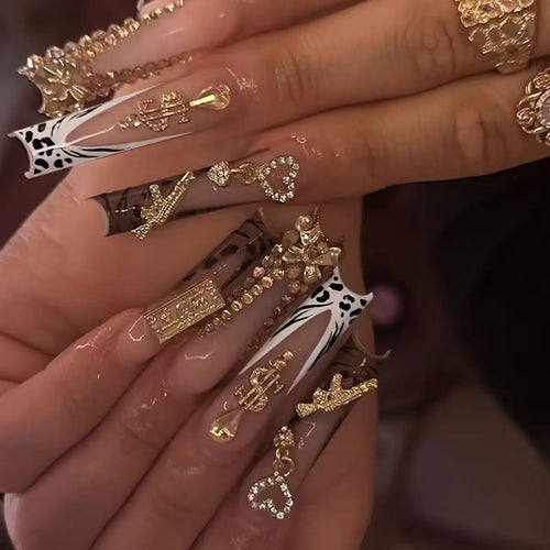 Luxury 3D Art Nail Extensions Bowlift