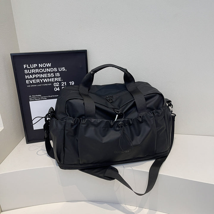 Versatile Multi-Pocket Travel Duffel