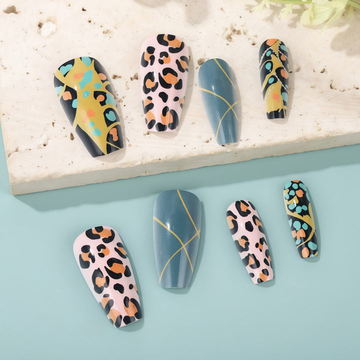 Creative artificial nails in modern animal print design Bowlift