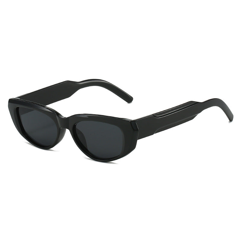 Women's fashionable cat-eye sunglasses with extravagant silhouette Bowlift