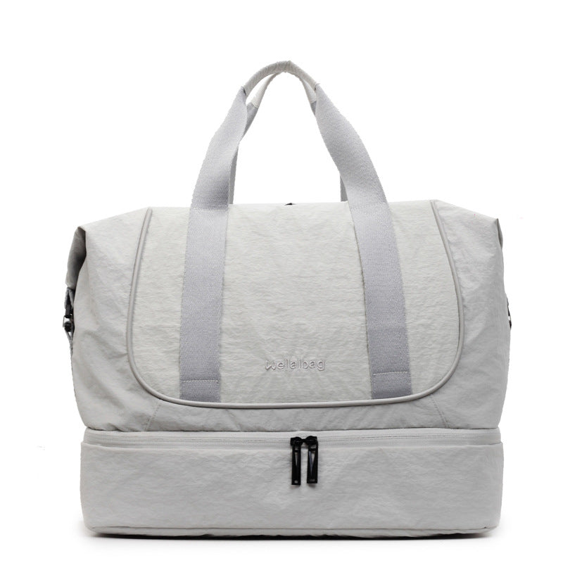 Sporty Travel Bag With Innovative Storage Bowlift